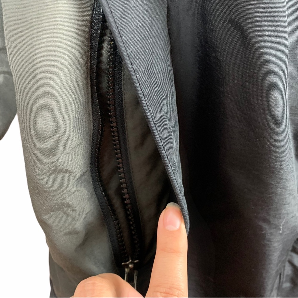 Gap Jacket Windbreaker - image 4